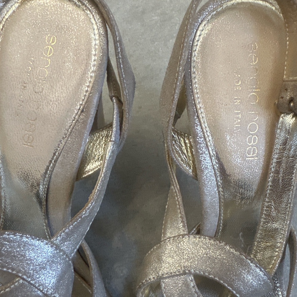 Sergio Rossi Metallic Silver Leather Sandals | Size 8 - Picture 8 of 10
